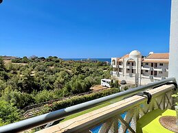 Albufeira Classic 1 With Pool by Homing