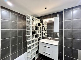 Albufeira Central 4 by Homing