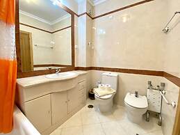 Vilamoura Typical 2 With Pool by Homing