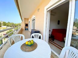 Vilamoura Typical 2 With Pool by Homing