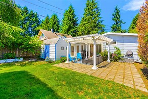 Bodur's Nest Whispering Garden (95762464)