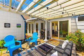 Bodur's Nest Whispering Garden (95762464)