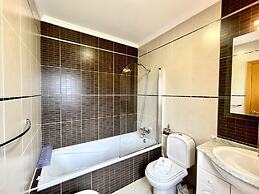 Pêra Brightness Villa by Homing