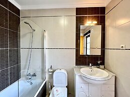 Pêra Brightness Villa by Homing