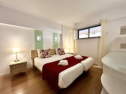 Vilamoura Marina MAR 1 With Pool