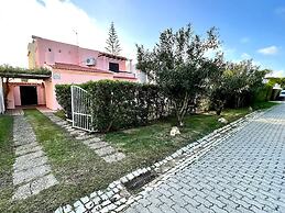 Vilamoura Classic Villa With Pool