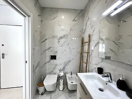 Praia DA Rocha Modern by Homing