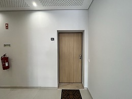 Praia DA Rocha Modern by Homing