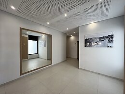 Praia DA Rocha Modern by Homing