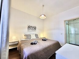 Vilamoura Central 4 With Pool by Homing