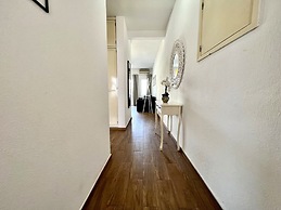 Vilamoura Central 4 With Pool by Homing