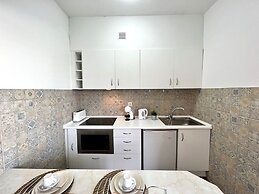 Vilamoura Central 4 With Pool by Homing