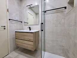 Vilamoura Central 4 With Pool by Homing