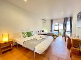 Albufeira SKY Light With Pool by Homing