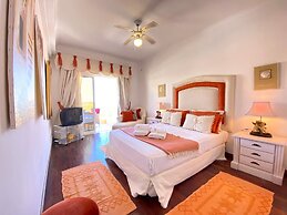 Vilamoura Central 6 With Pool by Homing