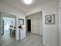 Tavira Central by Homing