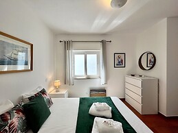 Lagos Ocean Breeze by Homing