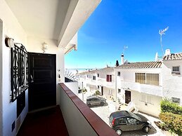 Lagos Ocean Breeze by Homing