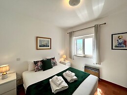 Lagos Ocean Breeze by Homing