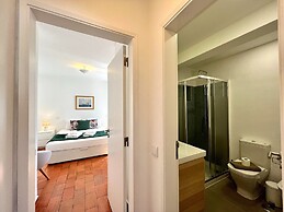 Lagos Ocean Breeze by Homing