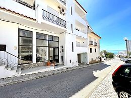 Lagos Ocean Breeze by Homing