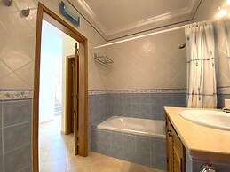 Pêra Amazing Villa With Pool by Homing