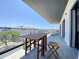 Tavira Grand Balcony With Pool by Homing