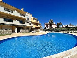 Albufeira Valley 2 With Pool by Homing