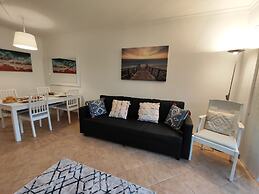 Albufeira Valley 2 With Pool by Homing