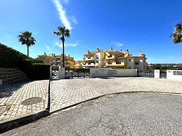 Albufeira Valley 2 With Pool by Homing