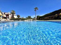 Albufeira Valley 2 With Pool by Homing
