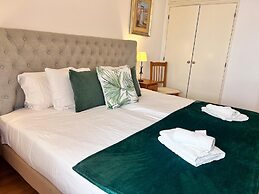 Praia DA Rocha Unique Design With Pool