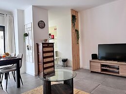 Praia DA Rocha Unique Design With Pool