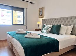 Praia DA Rocha Unique Design With Pool