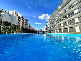 Praia DA Rocha Twins 2 With Pool