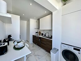 Faro Deluxe by Homing