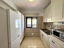 Vilamoura Palm Tree With Pool by Homing