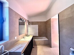 Portimão Bellevue Villa With Pool