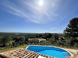 Portimão Bellevue Villa With Pool