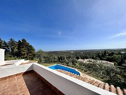Portimão Bellevue Villa With Pool