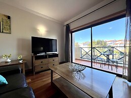 Albufeira Modern 4 With Pool by Homing