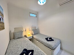 Olhão Historical House by Homing