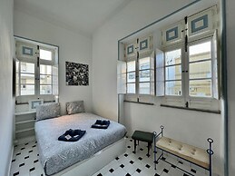 Olhão Historical House by Homing