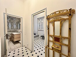 Olhão Historical House by Homing