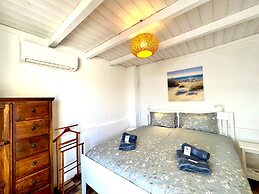 Olhão Historical House by Homing