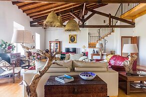 Pêra Vintage Villa With Pool by Homing