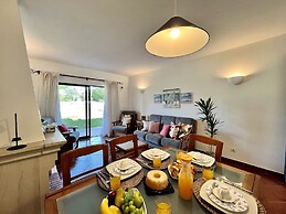 Alvor Secret With Pool by Homing