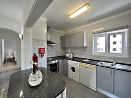 Vilamoura Central 5 by Homing