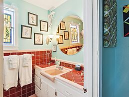 Christy's Beachcomber