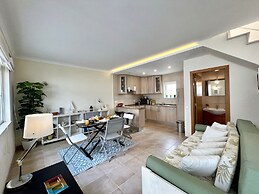 Carvoeiro Terrace by Homing